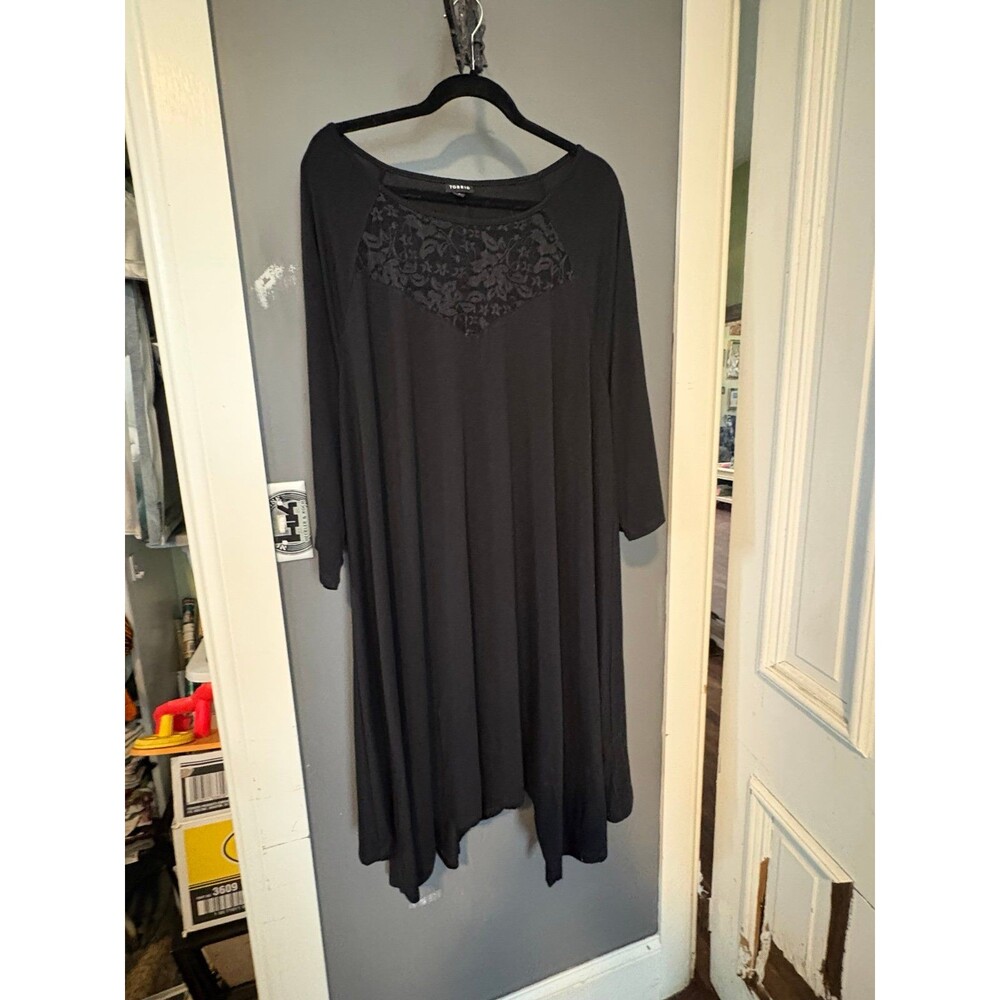 Torrid size 3 black long sleeved dress
